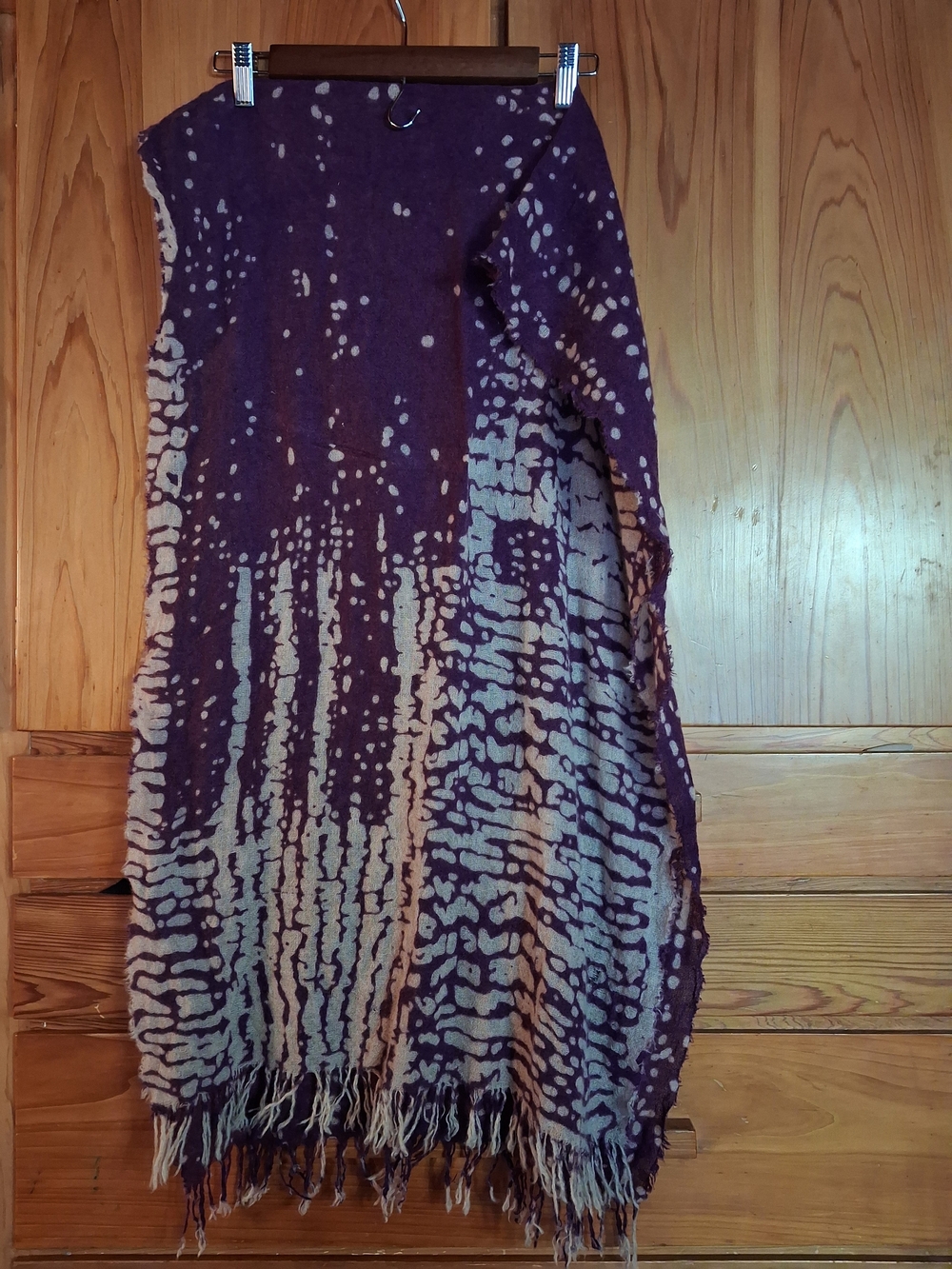 Amicale Cashmere Purple and Cream Fringe Cashmere Scarf